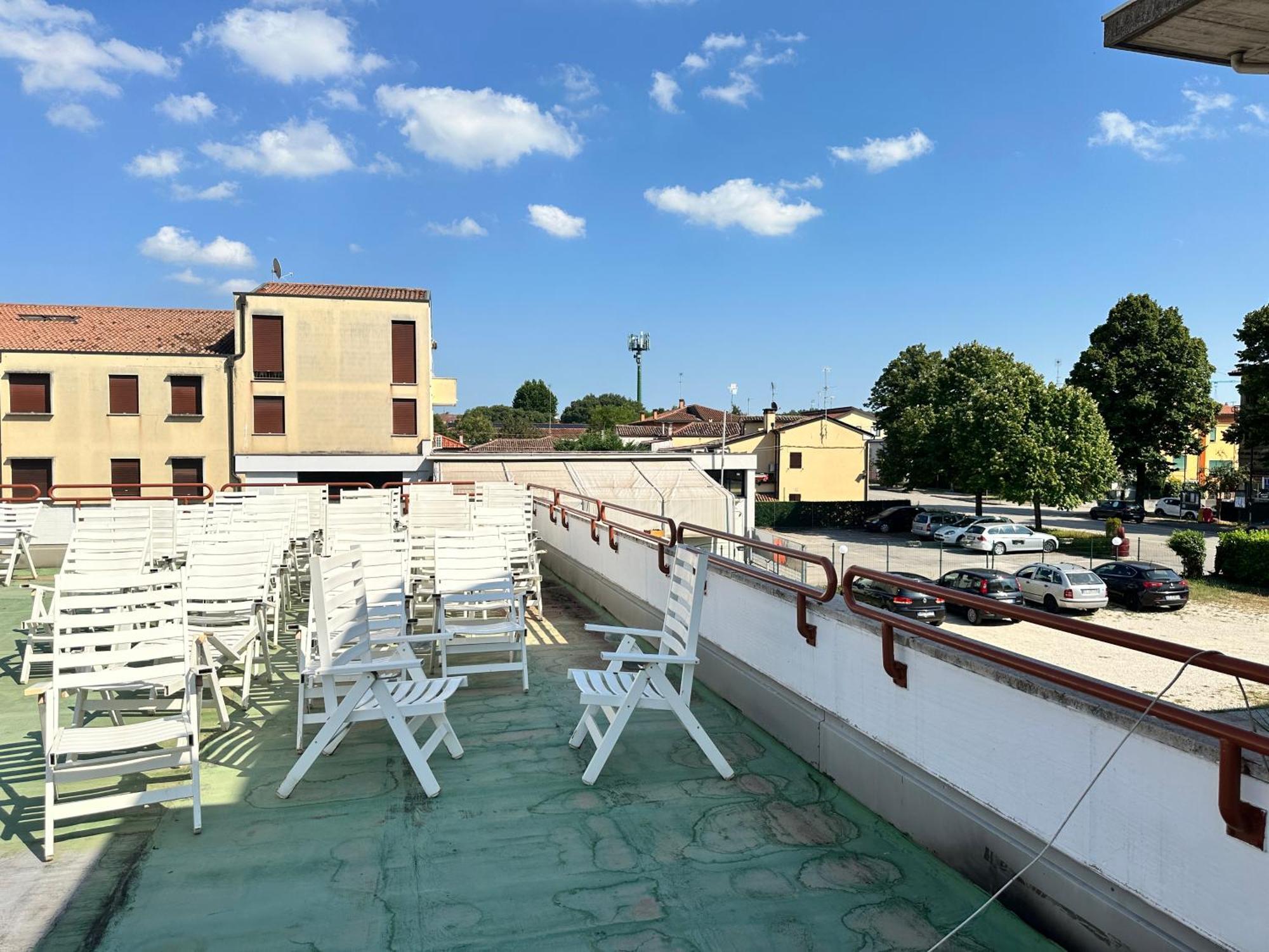 Hotel Battaglia Батталья-Терме Екстер'єр фото